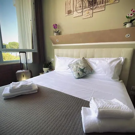 Atico Hotel Desenzano del Garda