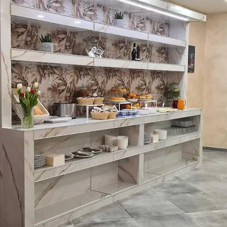 Otel Atico 3*
